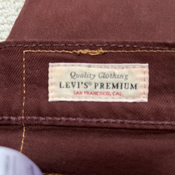 Levi’s Men’s 511 32 x 32 slim, red burgundy jeans . - Picture 4 of 6